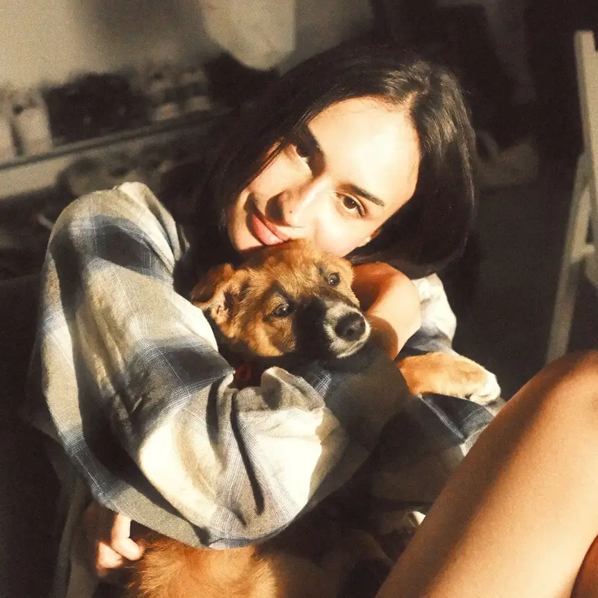Nicole and her dog